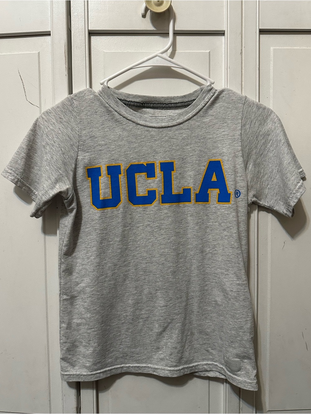 UCLA youth tshirt - Picture 1 of 8